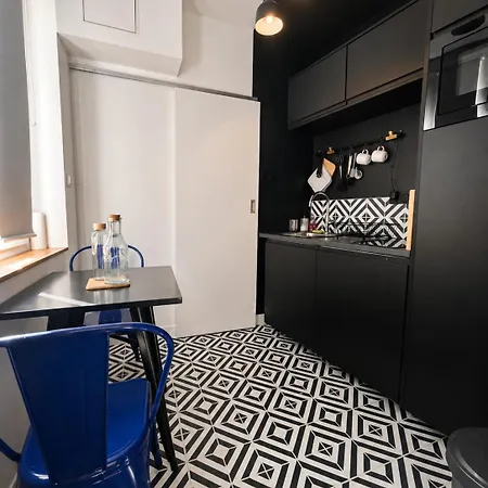 Avec Charme Authentique Au Coeur Des Quais De Maine - 2pers Apartament